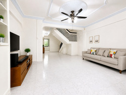 Blk 549 Jurong West Street 42 (Jurong West), HDB Executive #584408211